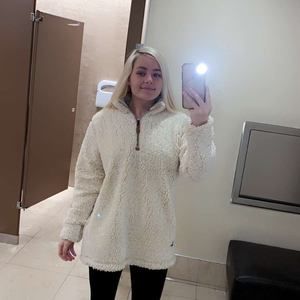 Meet your Posher, Chasity